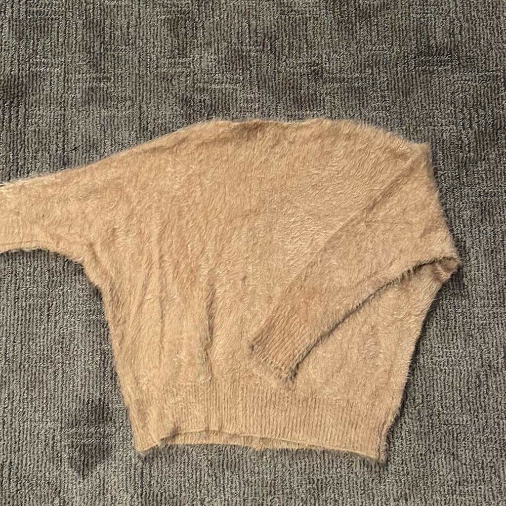 Sweater - Picture 2 of 2